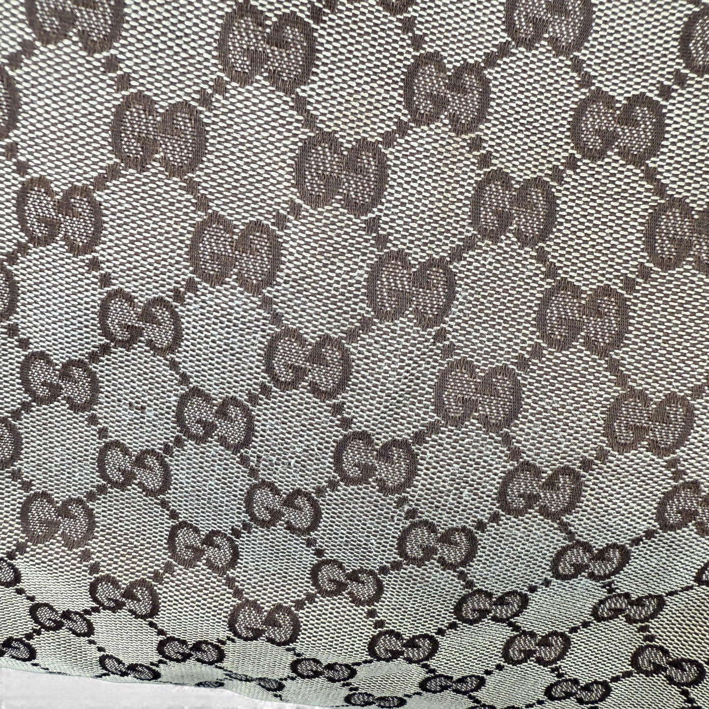 GUCCI GG LARGE SUKEY TOTE BAG