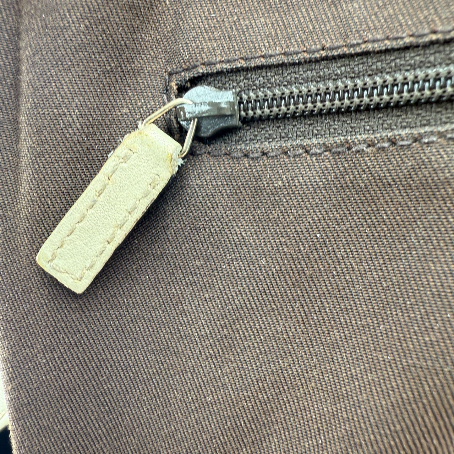 GUCCI GG LARGE SUKEY TOTE BAG