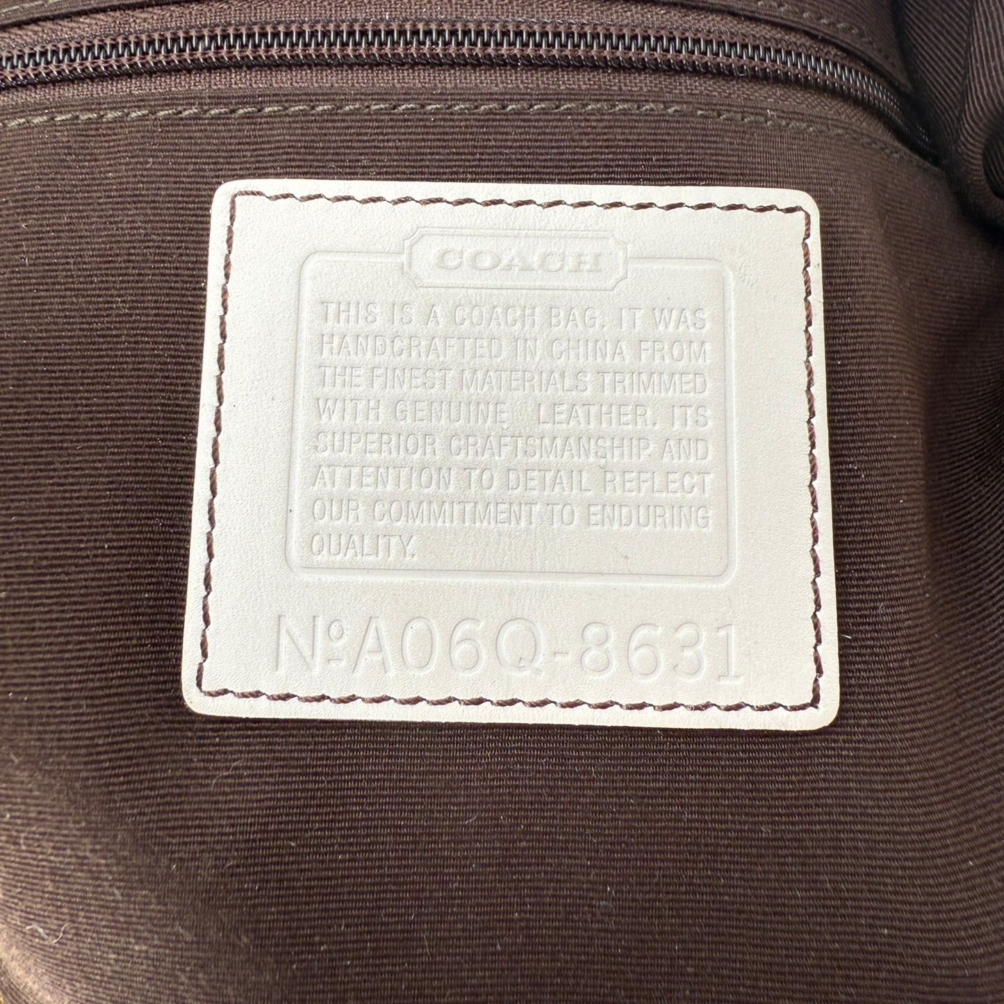 COACH SIGNATURE HOBO BAG